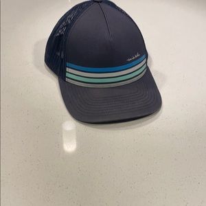 Travis Matthew hat